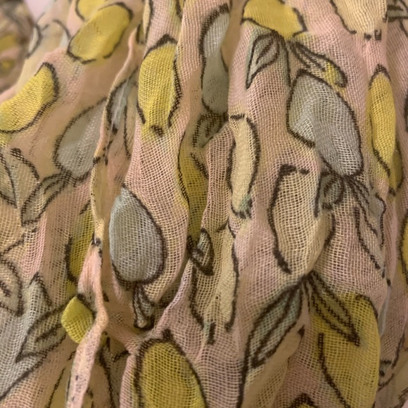 When life gives you lemons 🍋...wear them around your neck! EEUC Infinity Scarf - Picture 2 of 2